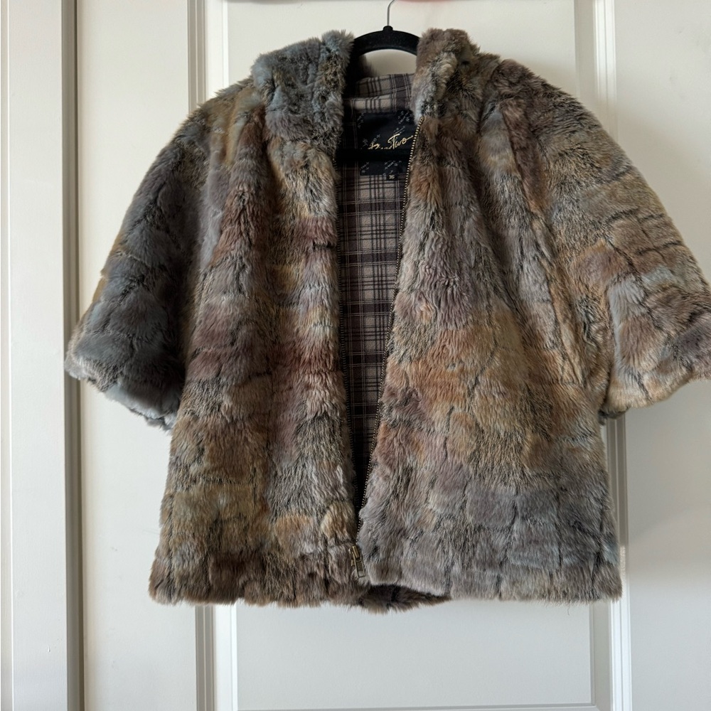 y2k -Faux Fur Jacket Shrug with hoodie - Gray/ Tan